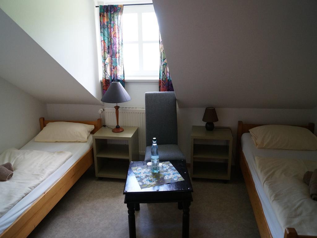 ホテル Gasthuus Ulenhoff Westoverledingen 部屋 写真